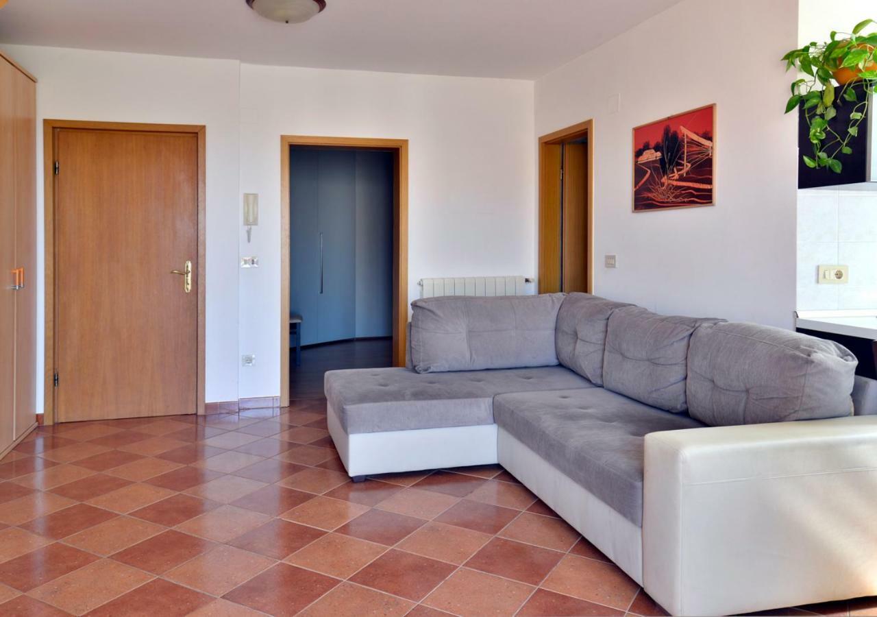 App Cerneka Apartment Umag Bagian luar foto